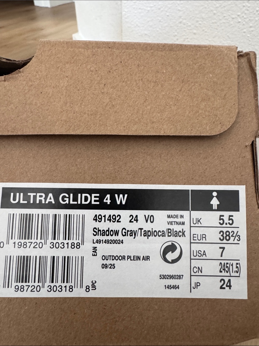 Salomon Women's Pink Ultra Glide 4 Trail Running Shoes - Picture 8 of 8